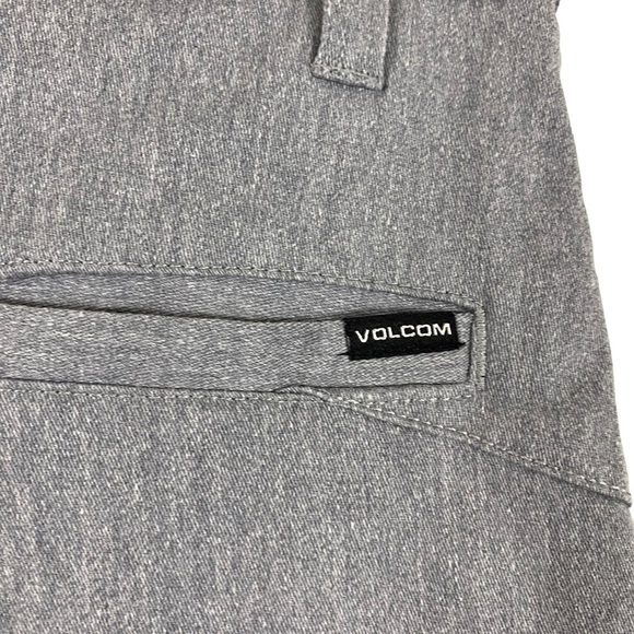 VOLCOM Mens Chino Shorts True To This Size 28 Gray Pockets Cotton Blend - Picture 3 of 7